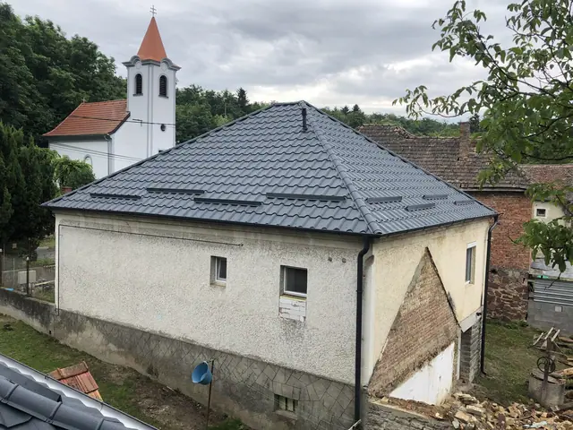 Pfannenblech – Referenz von BM Tetőfedés