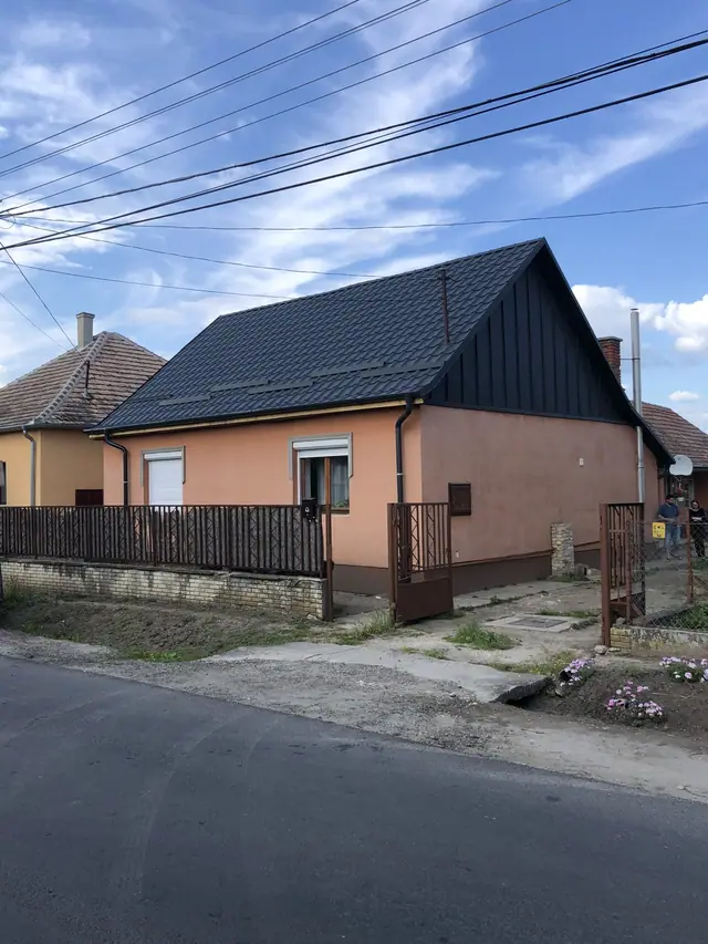 Pfannenblech – Referenz von BM Tetőfedés