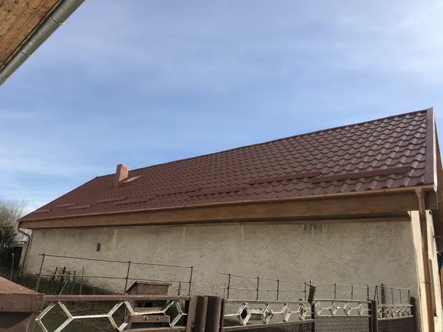Pfannenblech – Referenz von BM Tetőfedés